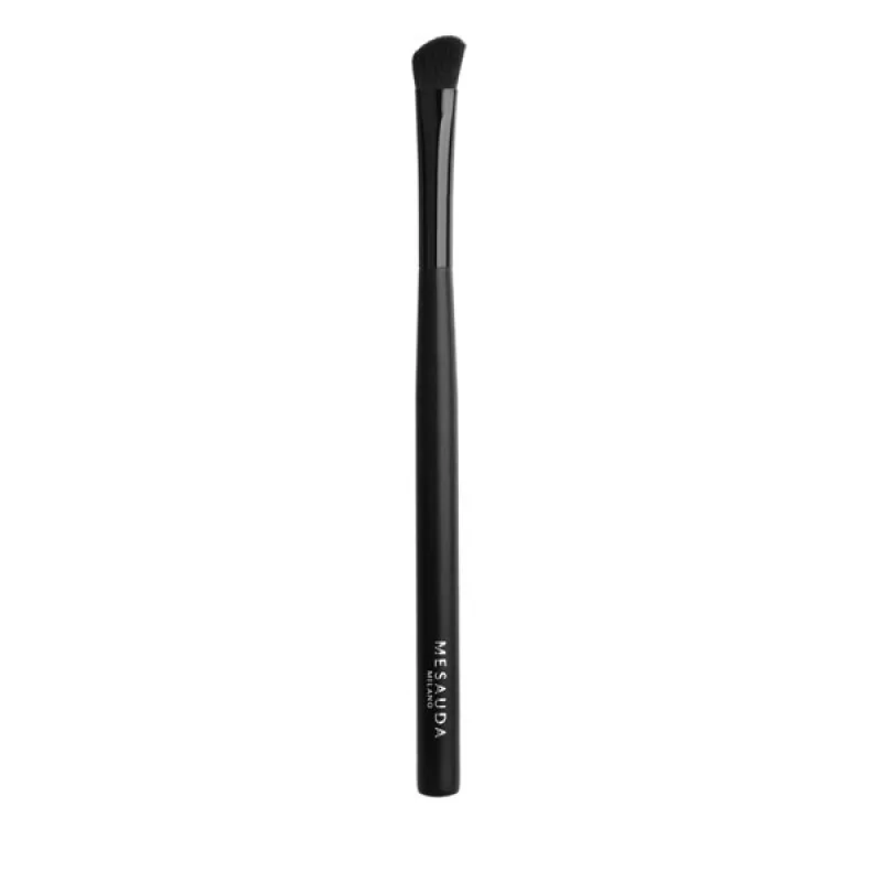 Mesauda Angled Eyeshadow Brush