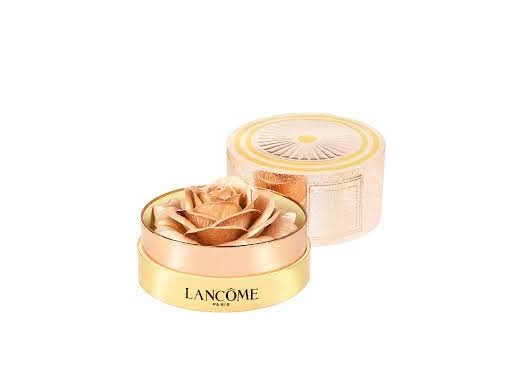 Lm La Ross A Pouderer Holidays 18 Os