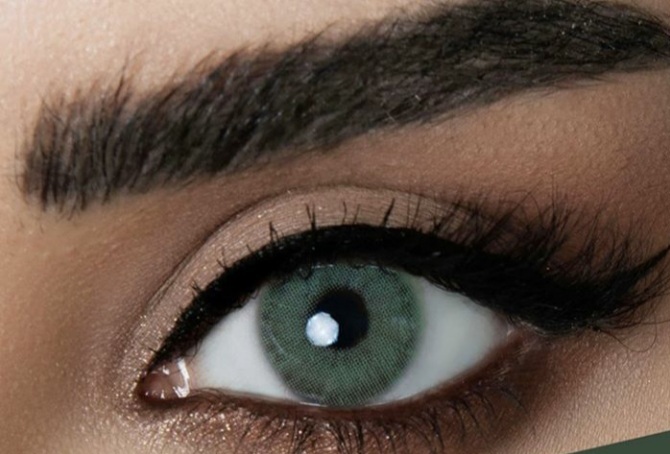 Cat Of London Glossy Cat Green Lenses001