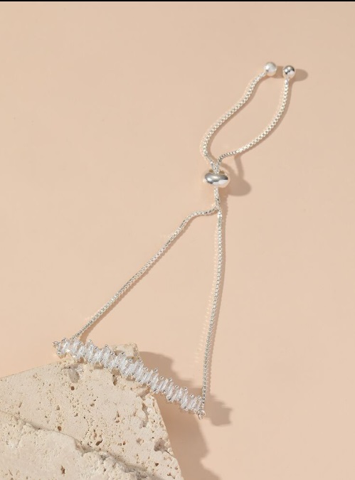 Cubic Zirconia Decor Bracelet
