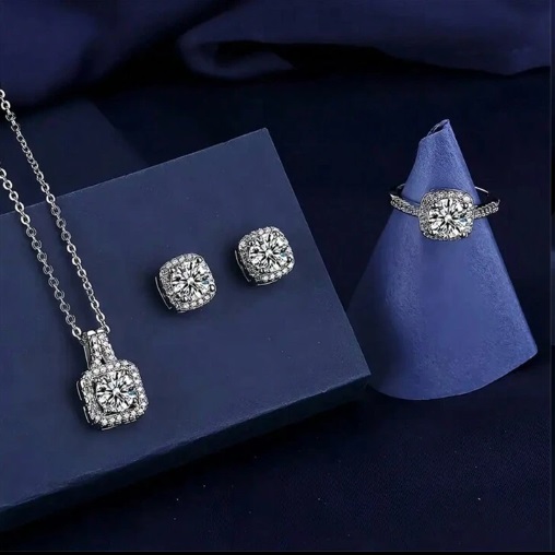 Elegant Cubic Zirconia Jewelry Set