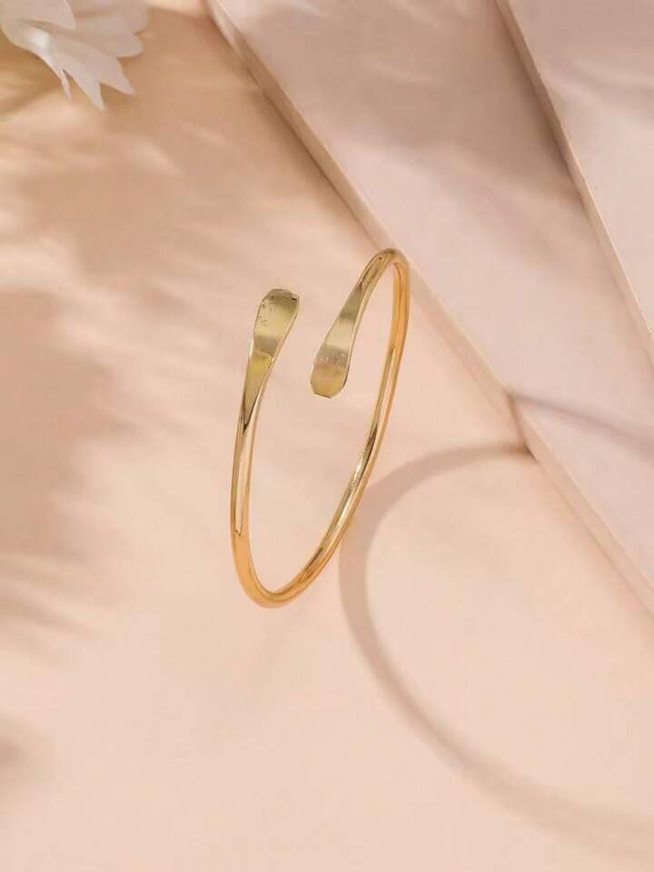 Minimalist Open Bangle Bracelet